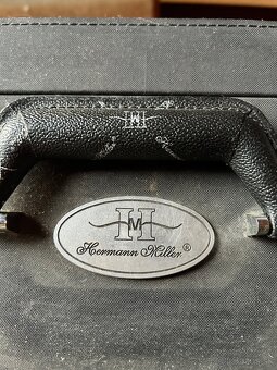 Kufor na akordeón - 2