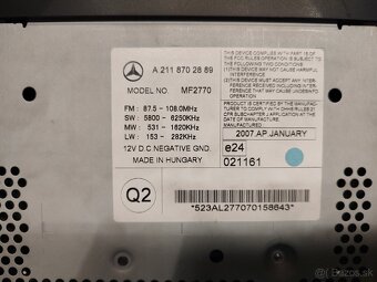 Originál autorádio Mercedes-Benz W211 - 2