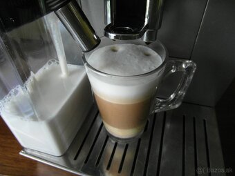 DeLonghi Magnifica - 2