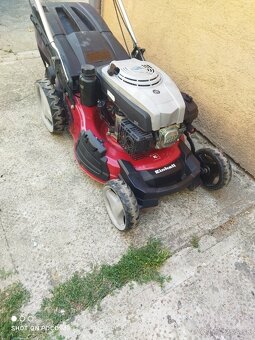 Benzínová kosačka Einhell s pojazdom a štartérom - 2