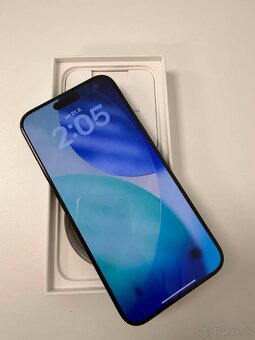 iPhone 15 Pro Max 256GB - 2