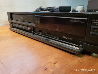 Videorekorder SONY - 2