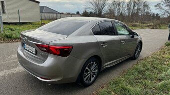 Toyota Avensis 2,0D,zaruka - 2
