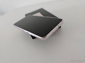 Samsung Galaxy S23 - 2