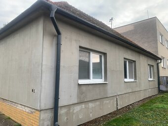 Predám môj vlastný 4 izbový rodinný dom v Solčanoch - 2