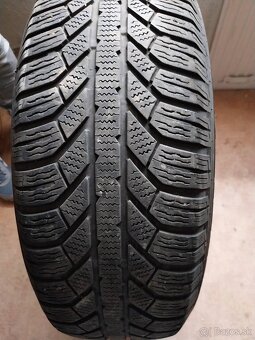 Dacia Duster 215/65/R16 - 2