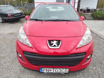 Peugeot 207 benzín  rok 2011 - 2