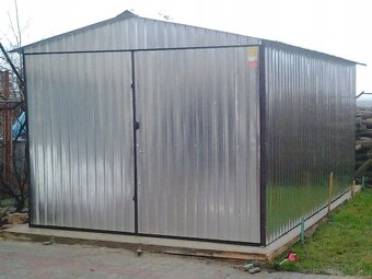 Plechová garáž rozmeru 3x5m so sedlovou strechou - 2