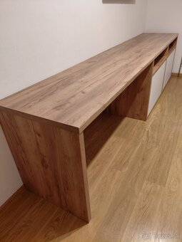Stôl+komoda - 2