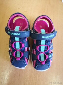 Sandálky kengoroos v. 29 - 2