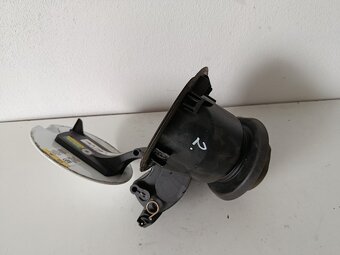 dvierka nadrze ford focus 2016 bm5127936 40€ - 2