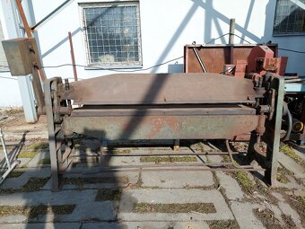 Ohýbačka plechu 2000/2mm - 2