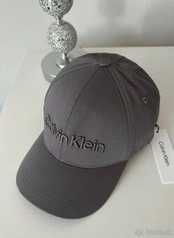 Šiltovka Calvin Klein - 2