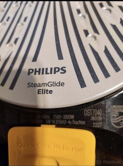 Žehlička Philips 3000W,model DST 7040 - 2