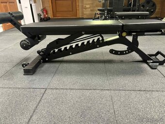 Multifunkčná polohovateľná lavica - 2