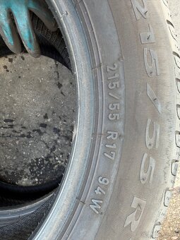 Pirelli 215/55 17 - 2