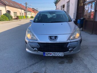 Peugeot 307 - 2