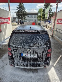 VW cross touran - 2