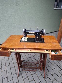 Šijací stroj funkčný Minerva - 2