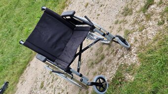 Invalidny vozik - 2