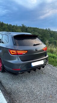 Seat Leon CUPRA ST4drive 300 - 2