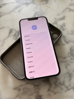 Apple Iphone 14, 128 GB, modrý - 2