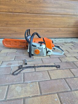 Motorova pila stihl - 2