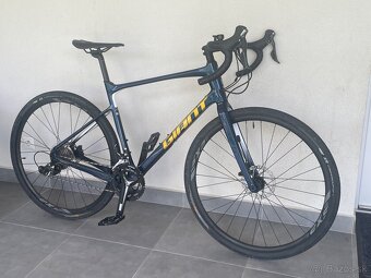 Giant Revolt L3 - 2