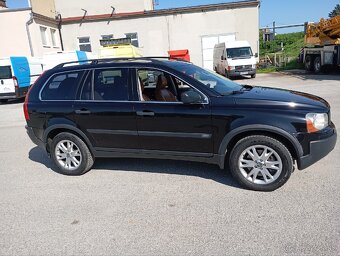 Volvo XC90 - 2
