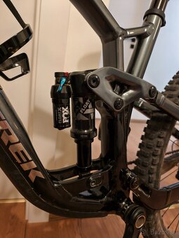 Trek Fuel Ex 8 gen 6 (XT brzdy, radenie), veľkosť L, záruka - 2