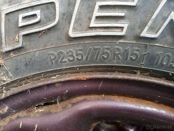 6x139,7 235/75R15 - 2