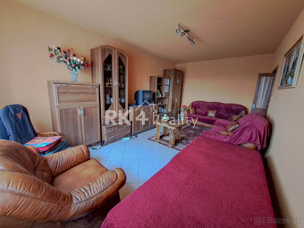 RK4 - NA PREDAJ - 3 izbový byt v Galante - 2