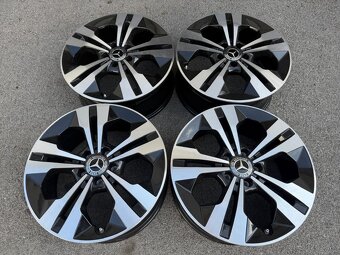 ORIGINAL MERCEDES GLA/GLB DISKY 5x112 R18 NEW MODEL - 2