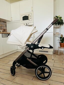 Cybex Balios S Lux 2023 - 2