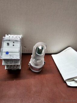 Súmrakový spínač - 2