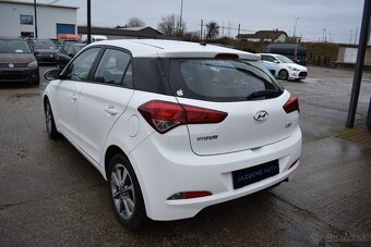 Hyundai i20 1.2i 16V Classic - 2