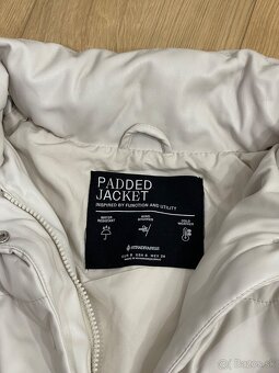 Dámska bunda Stradivarius - 2