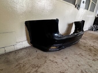 Lexus NX 300 2018- zadný nárazník - 2