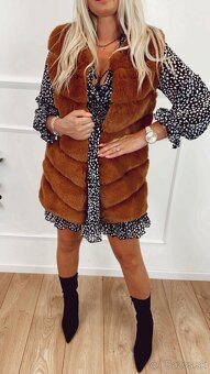 Camel damska kozusinova vesta /NOVA - 2