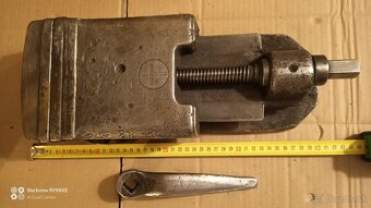 Strojný zverák - 2