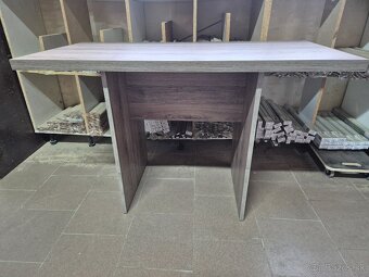 Jedalensky stôl - 2