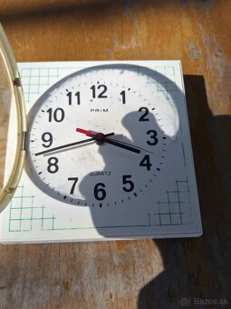 Hodiny Prim - 2