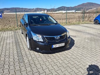 Toyota avensis 2,2 D-CAT - 2