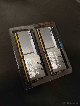 16 GB KIT Trident Z - 2