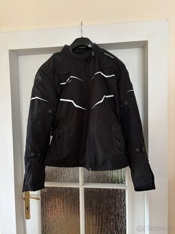 Seca Arrakis bunda na moto - 2