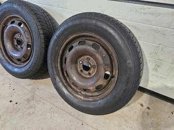 Plechové Disky 5x100+Zimné pneu 195/65 R15 - 2