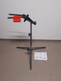Stojan na bicykel servisny. - 2