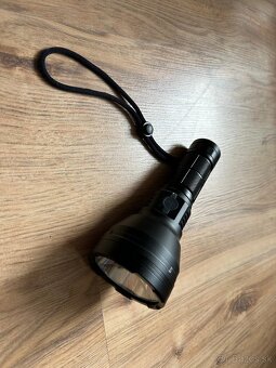 Baterka Astrolux - dosvit cez 620m - 2