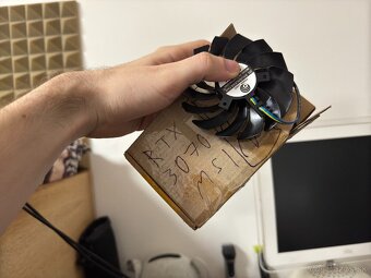 MSI RTX3070 ventilátory - 2