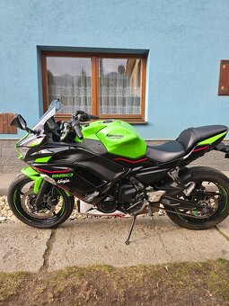 Predám kawasaki Ninja 650 2022 - 2